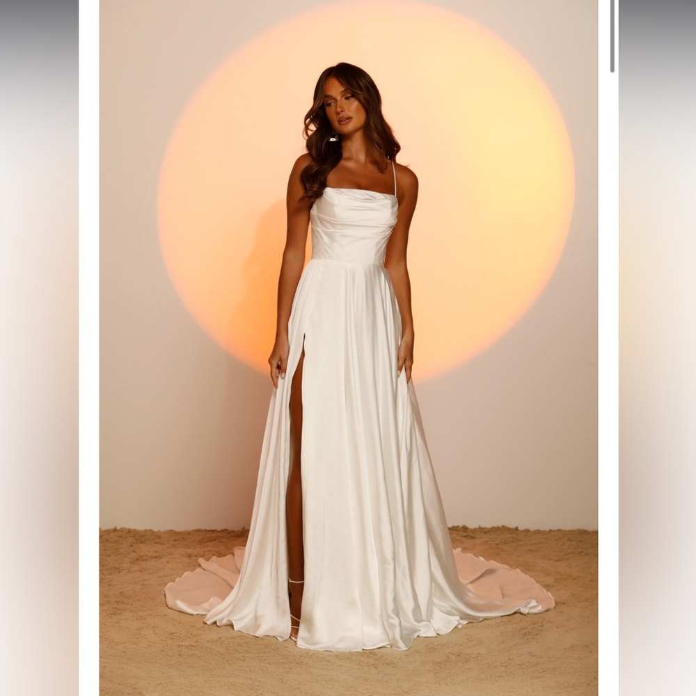 Madi Lane Wedding Dress, Jesse. Ivory.